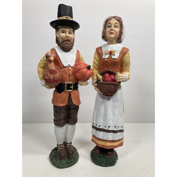 Thanksgiving Pilgrim Couple Figurine Statues Harvest Giving Thanks 10" EUC - Picture 1 of 3
